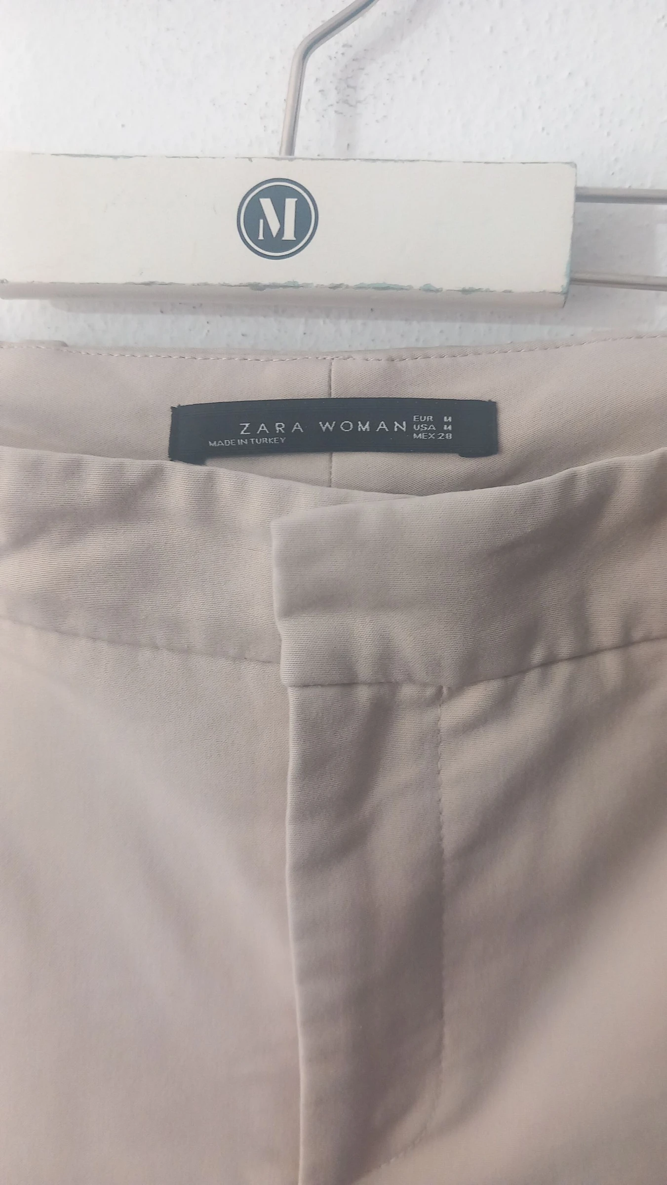 Pantalon chino beige Zara Woman - Taille M | Chinos curtos beges – photo 2